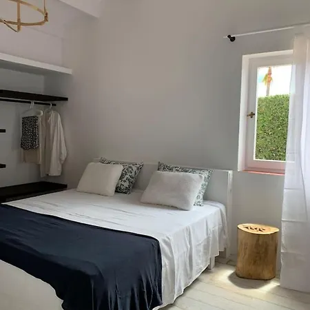 Casa Mediterranea, A 30 Metros De La Playa * Sant Lluís